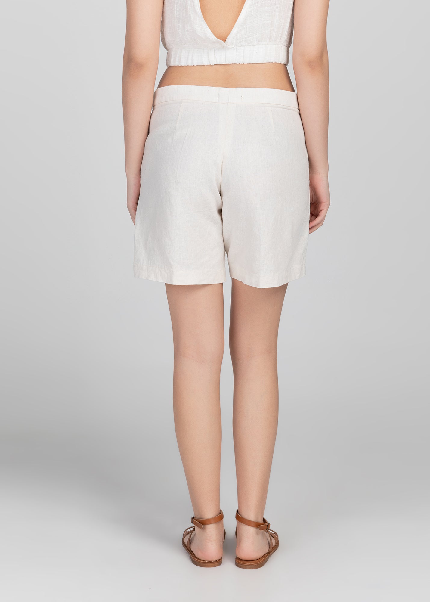Classic Linen Trouser Shorts (Off-White)